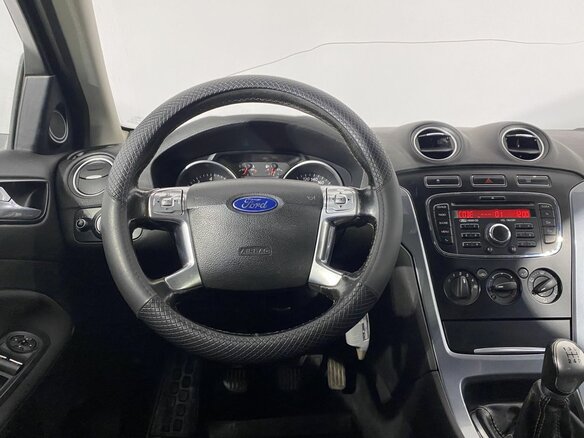 2011 Ford Mondeo IV Рестайлинг, серебристый, 549000 рублей - вид 16