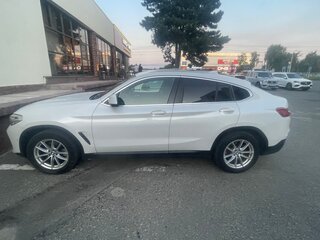 2020 BMW X4 20i II (G02), белый, 3900000 рублей, вид 1