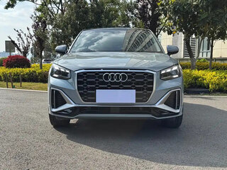 2023 Audi Q2 L 35 TFSI I Рестайлинг, серый, 2180000 рублей, вид 3