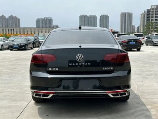 2023 Volkswagen Magotan B8 Рестайлинг, чёрный, 1950000 рублей, вид 2