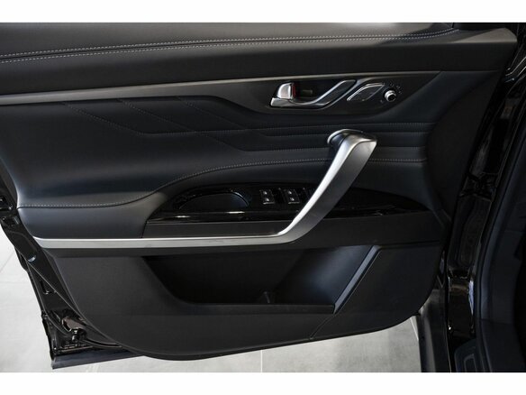 2024 Changan CS95 I Рестайлинг 2, чёрный, 4709900 рублей - вид 4