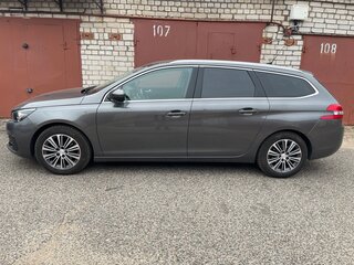 2020 Peugeot 308 II Рестайлинг, серый, 1249000 рублей, вид 4