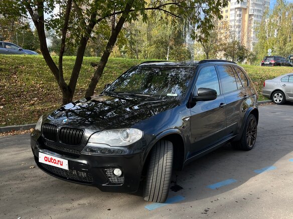 2011 BMW X5 40d II (E70) Рестайлинг, чёрный - вид 2