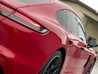 2021 Porsche Panamera GTS II Рестайлинг, красный, 12500000 рублей, вид 2