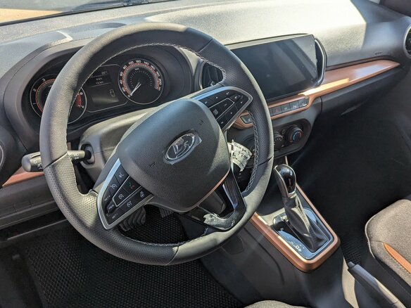 2026 Lada (ВАЗ) Iskra SW Cross, белый - вид 11