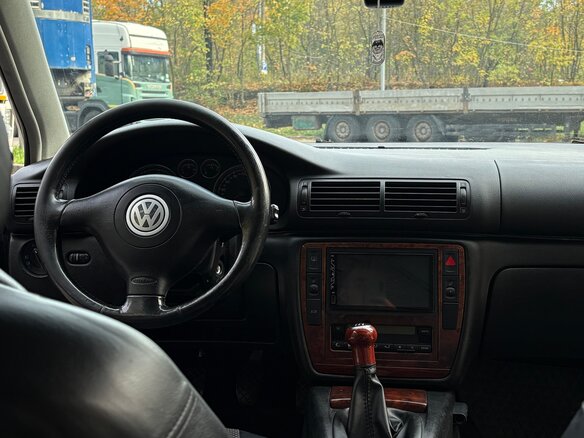 2003 Volkswagen Passat B5 Рестайлинг, чёрный, 850000 рублей - вид 9