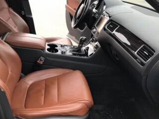 2013 Volkswagen Touareg II, чёрный, 3000000 рублей, вид 5