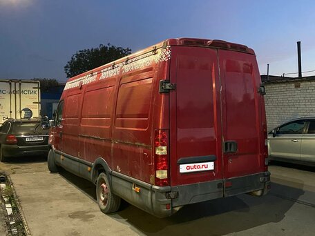 2006 Iveco Daily, красный, 700000 рублей, вид 5