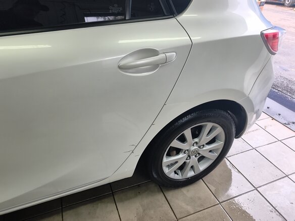 2012 Mazda 3 II (BL) Рестайлинг, белый, 750000 рублей - вид 12