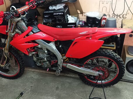2007 Honda CRF 450R, красный, 260000 рублей, вид 1
