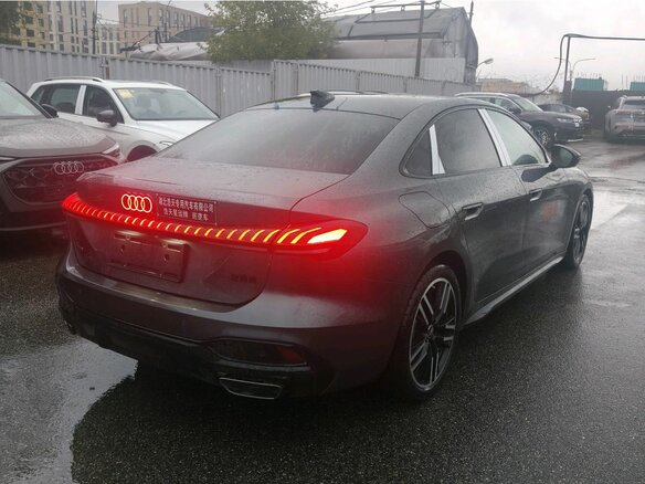 2026 Audi A5 L III (B10), серый, 6350000 рублей - вид 3