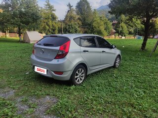 2013 Hyundai Solaris I, серебристый, 830000 рублей, вид 5