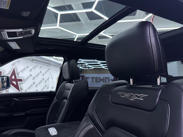 2023 Ram 1500 Crew Cab TRX V, белый - вид 36
