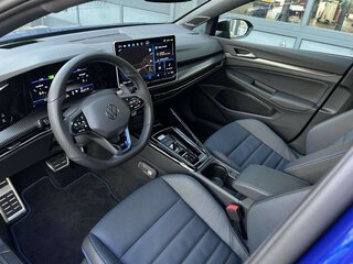 2026 Volkswagen Golf R VIII Рестайлинг, синий, 7590000 рублей, вид 2