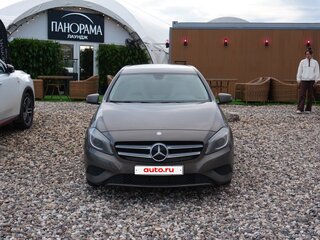 2013 Mercedes-Benz A-Класс 200 III (W176), серый, 1390000 рублей, вид 2