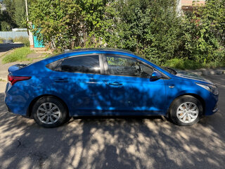 2019 Hyundai Solaris II, синий, 1070000 рублей, вид 4