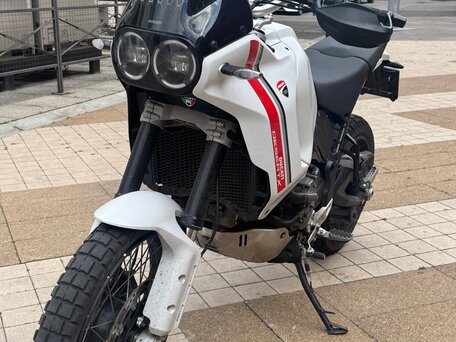 2022 Ducati DesertX, белый, 1000000 рублей, вид 5