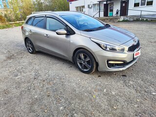2016 Kia Ceed II Рестайлинг, серебристый, 1360000 рублей, вид 1