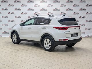 2018 Kia Sportage IV, белый, 1949000 рублей, вид 4