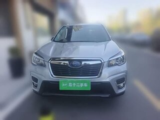2020 Subaru Forester V, серебристый, 2200000 рублей, вид 2