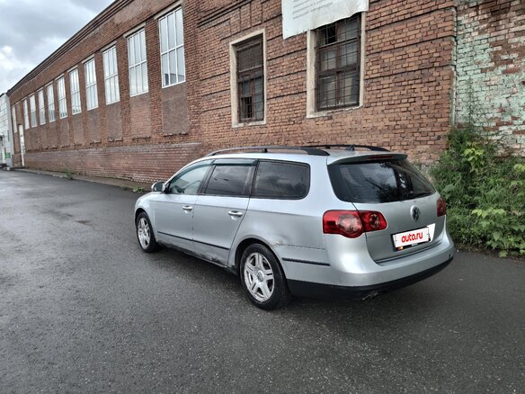 2007 Volkswagen Passat B6, серебристый, 400000 рублей - вид 3