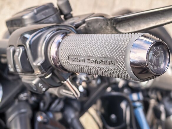 2006 Harley-Davidson V-Rod, чёрный, 1190000 рублей - вид 8