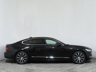 2021 Volvo S90 II Рестайлинг, чёрный, 3099000 рублей, вид 4