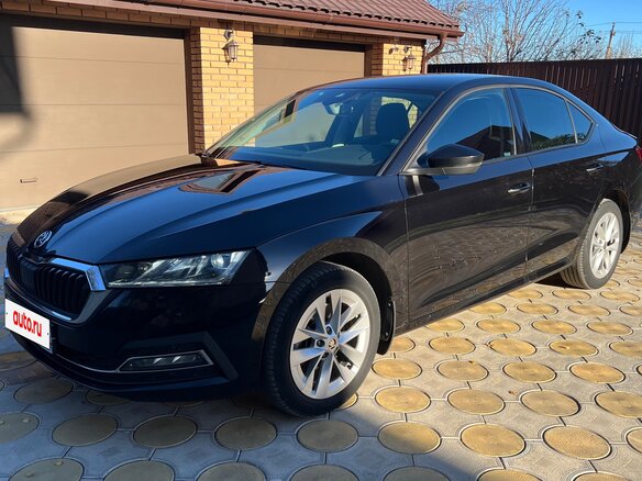 2022 Skoda Octavia IV (A8), чёрный, 2950000 рублей - вид 1