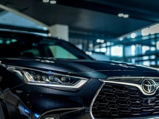 2026 Toyota Highlander IV (XU70), чёрный, 5690000 рублей, вид 3