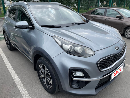 2018 Kia Sportage IV Рестайлинг, серебристый, 1750000 рублей, вид 2