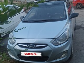 2011 Hyundai Solaris I, серый, 520000 рублей, вид 1