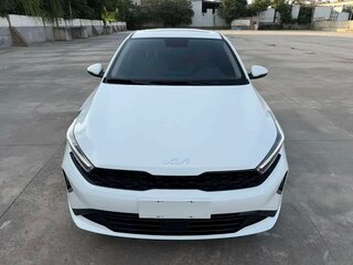 2023 Kia K3 II (China Market) Рестайлинг, белый, 1650000 рублей, вид 1