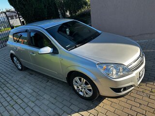 2009 Opel Astra H Рестайлинг, серебристый, 365000 рублей, вид 4