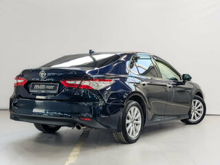 2018 Toyota Camry VIII (XV70), синий, 2645750 рублей, вид 5
