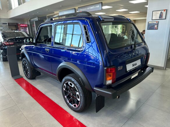 2026 Lada (ВАЗ) Niva Legend Sport I, чёрный, 1752000 рублей - вид 4