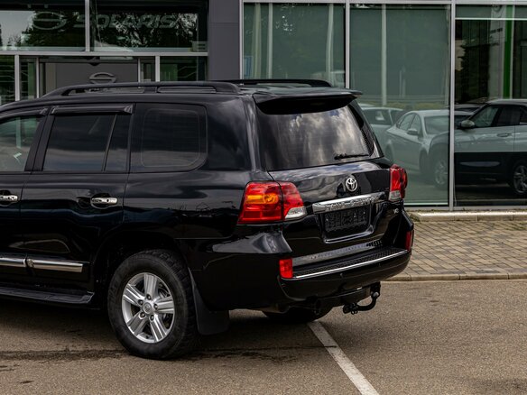 2012 Toyota Land Cruiser 200 Series, чёрный - вид 9