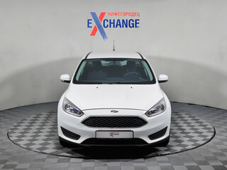 2018 Ford Focus III Рестайлинг, белый, 632000 рублей, вид 1