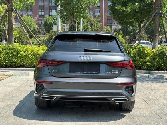 2023 Audi A3 Sportback 35 TFSI IV (8Y), серый, 1898046 рублей - вид 6