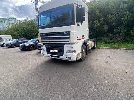 2003 DAF XF 95, белый, 2900000 рублей, вид 1