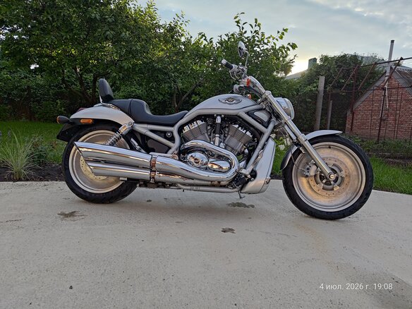 2004 Harley-Davidson V-Rod, серебристый, 999000 рублей - вид 6