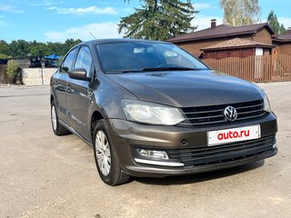 2015 Volkswagen Polo V Рестайлинг, коричневый, 425000 рублей, вид 1