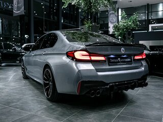 2022 BMW 5 серии 520i VII (G30/G31/G38) Рестайлинг, серый, 5420000 рублей, вид 4