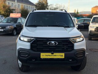 2025 Lada (ВАЗ) Niva Travel I Рестайлинг, белый, 1470000 рублей, вид 2