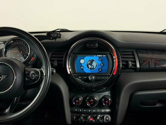 2019 Mini Hatch Cooper III (F55/F56) Рестайлинг, синий, 1749000 рублей - вид 20