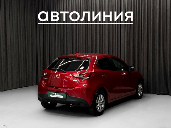 2016 Mazda Demio IV (DJ), красный, 1170000 рублей - вид 2