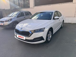 2021 Skoda Octavia IV (A8), белый, 2200000 рублей, вид 1