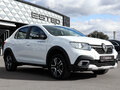 2022 Renault Logan Stepway II Рестайлинг, белый, 1179000 рублей - вид 2
