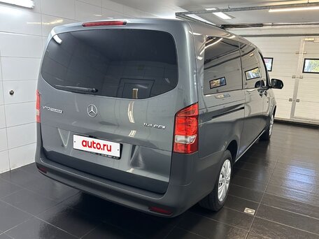 2022 Mercedes-Benz Vito 114 CDI L2 III (W447) Рестайлинг, серый, 4390000 рублей, вид 3