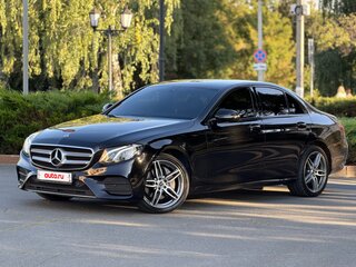 2019 Mercedes-Benz E-Класс 200 V (W213, S213, C238), чёрный, 3050000 рублей, вид 1
