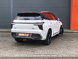 2024 Hongqi HS3, белый, 3399000 рублей, вид 4